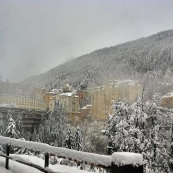 Den första snön har fallit i bad gastein  